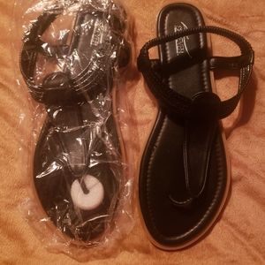 Sandals, black size 11